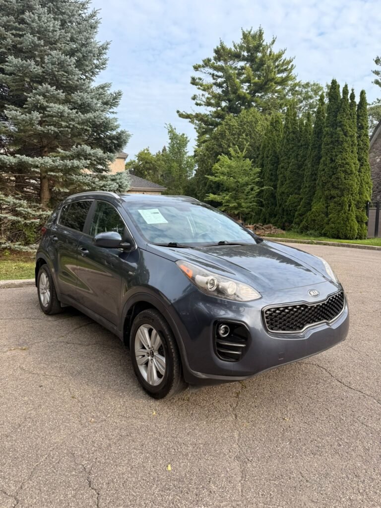 2017 Kia Sportage LX Vert d’occasion à vendre — Auto Bano Montréal